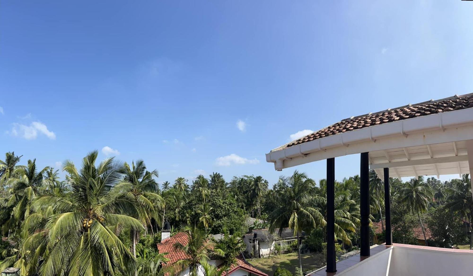 Beach Club Apartments อินดูรูวา ภายนอก รูปภาพ
