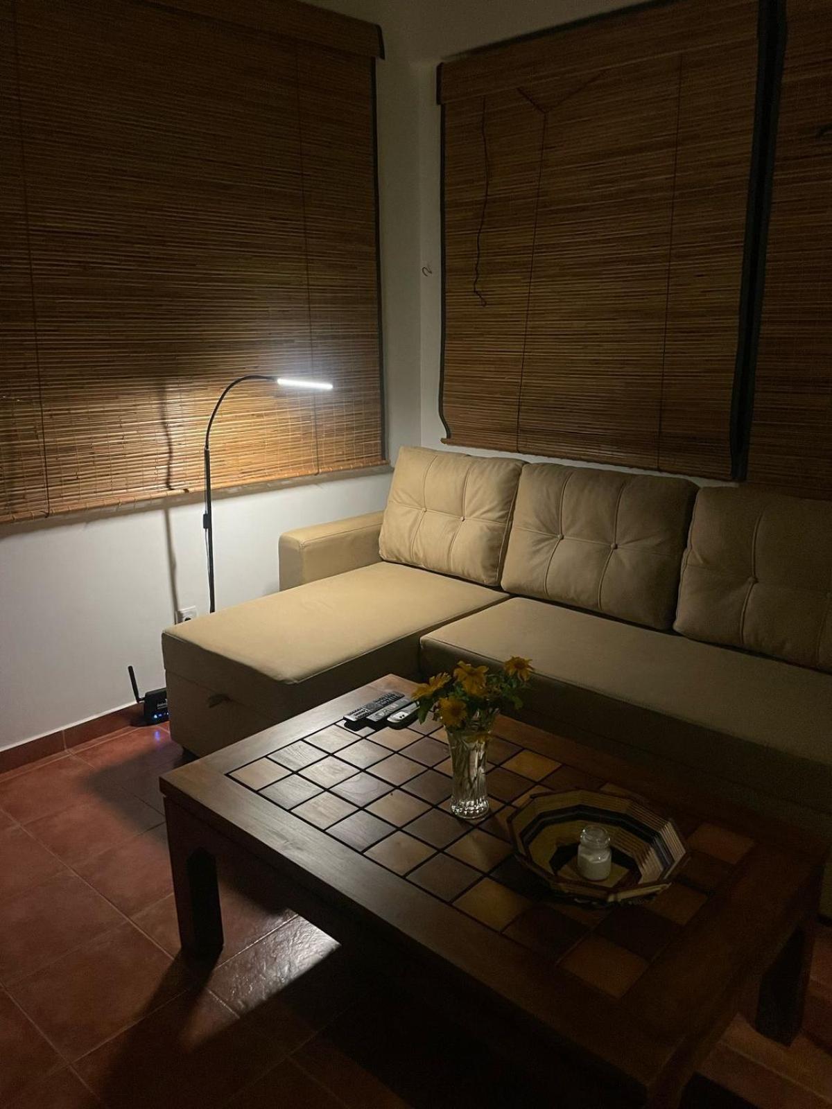 Beach Club Apartments อินดูรูวา ภายนอก รูปภาพ